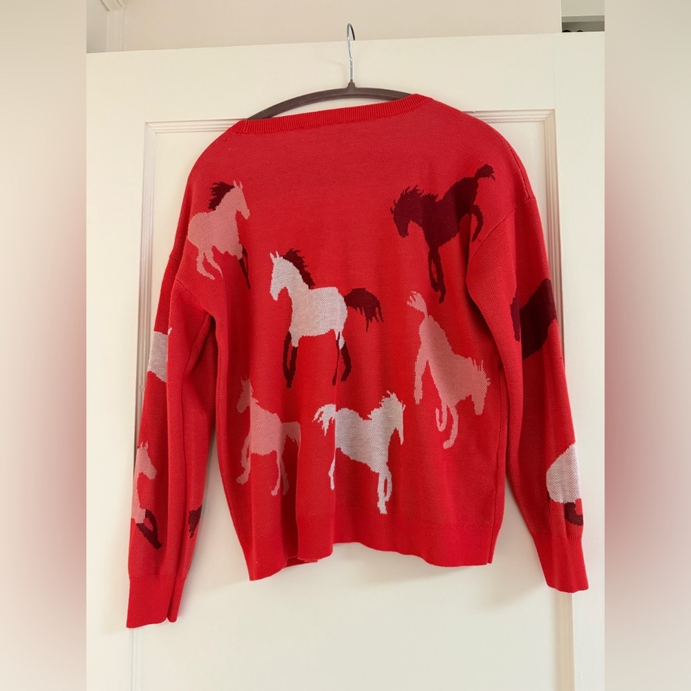 LOFT Horse Print Sweater
Size Small | Excellent Condition - Picture 4 of 5